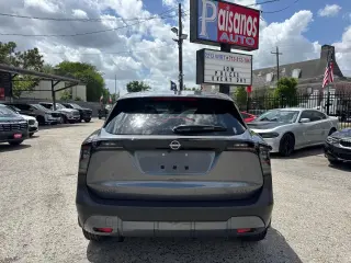 2025 Nissan Kicks SV 4WD