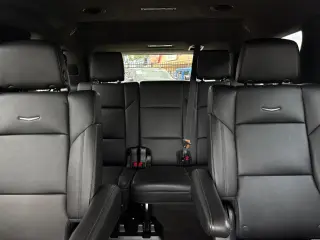 2022 Cadillac Escalade Luxury 4WD
