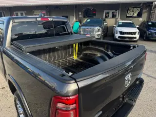 2022 RAM 1500 Big Horn Crew Cab SWB 4WD