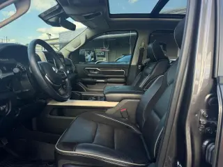 2022 RAM 1500 Big Horn Crew Cab SWB 4WD