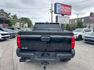 2025 Toyota Tacoma SR Double Cab 4WD