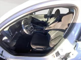 Hyundai ELANTRA 2025 SE 4dr Sedan