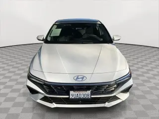 Hyundai ELANTRA 2025 SE 4dr Sedan