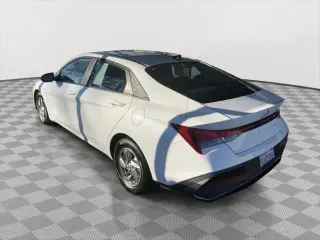 Hyundai ELANTRA 2025 SE 4dr Sedan