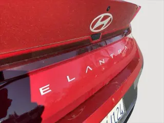 Hyundai ELANTRA 2025 SE 4dr Sedan