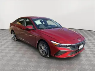 Hyundai ELANTRA 2025 SE 4dr Sedan