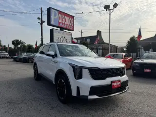 2024 Kia Sorento S 2WD