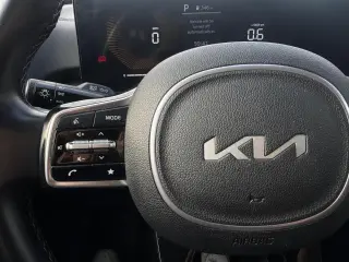 2024 Kia Sorento S 2WD