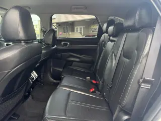 2024 Kia Sorento S 2WD