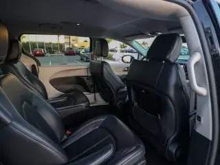 Chrysler Pacifica Plug-In Hybrid 2024 Road Tripper 4dr Mini-Van
