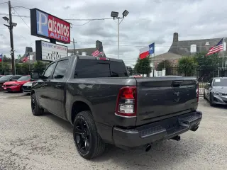 2023 RAM 1500 Big Horn Crew Cab SWB 4WD