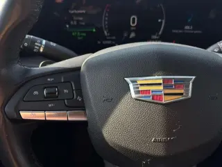2024 Cadillac XT4 Premium Luxury AWD