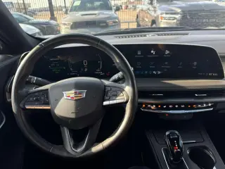 2024 Cadillac XT4 Premium Luxury AWD