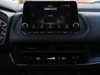 Nissan Rogue 2024 SV 4dr Crossover