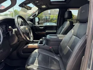 2020 Chevrolet Silverado 2500HD High Country Crew Cab Long Box 4WD