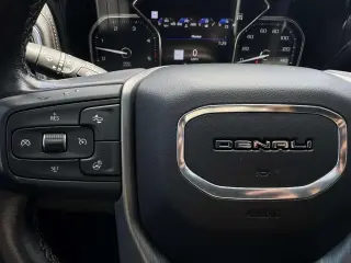 2021 GMC Sierra 2500HD Denali Crew Cab 4WD