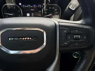 2021 GMC Sierra 2500HD Denali Crew Cab 4WD