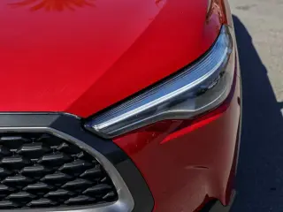 Toyota Corolla Cross 2024 XLE 4dr Crossover