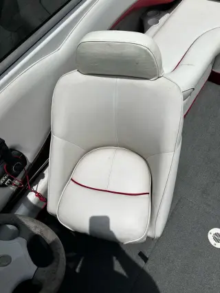 1999 Crownline 225 BR