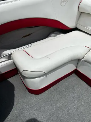 1999 Crownline 225 BR