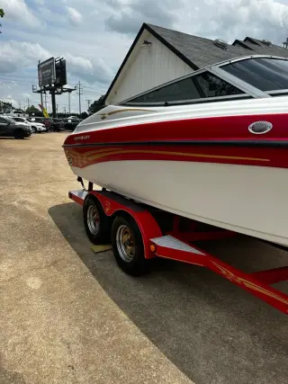 1999 Crownline 225 BR