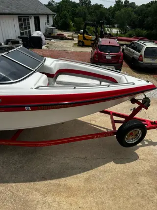 1999 Crownline 225 BR