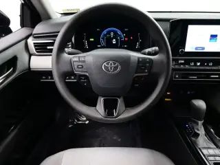 Toyota Camry 2025 SE 4dr Sedan