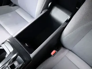 Toyota Camry 2025 SE 4dr Sedan