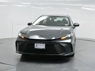 Toyota Camry 2025 SE 4dr Sedan