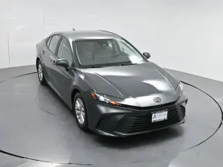 Toyota Camry 2025 SE 4dr Sedan