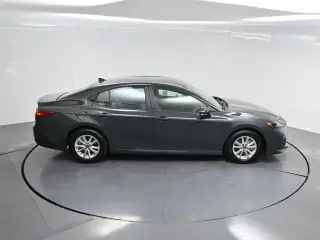 Toyota Camry 2025 SE 4dr Sedan