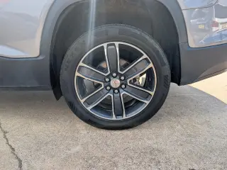 2020 GMC Acadia