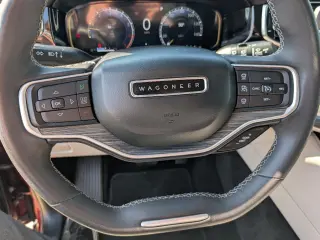 2022 Jeep Wagoneer