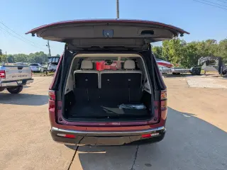 2022 Jeep Wagoneer