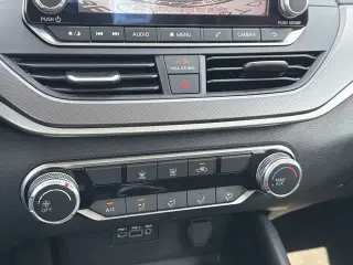 Nissan Altima 2024 2.5 SR 4dr Sedan