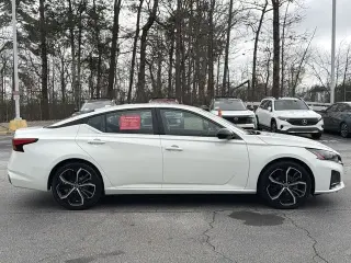 Nissan Altima 2024 2.5 SR 4dr Sedan