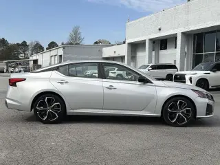 Nissan Altima 2024 2.5 SR 4dr Sedan