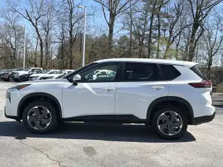 Nissan Rogue 2025 SV 4dr Crossover