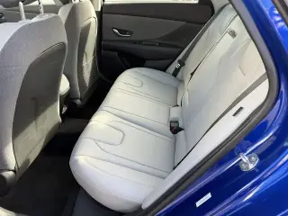 Hyundai ELANTRA 2025 Limited 4dr Sedan