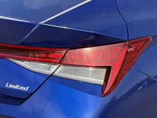 Hyundai ELANTRA 2025 Limited 4dr Sedan