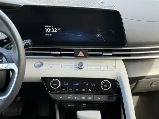 Hyundai ELANTRA 2025 Limited 4dr Sedan
