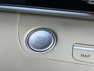 Hyundai ELANTRA 2025 Limited 4dr Sedan