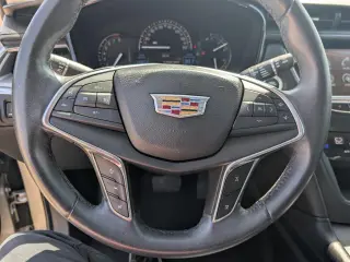2017 Cadillac XT5