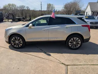 2017 Cadillac XT5