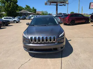 2018 Jeep Cherokee