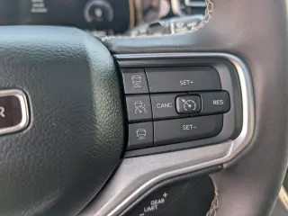 2023 Jeep Wagoneer
