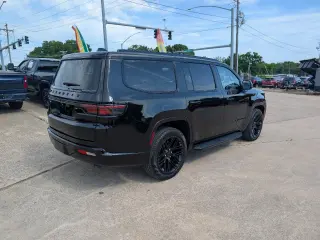 2023 Jeep Wagoneer