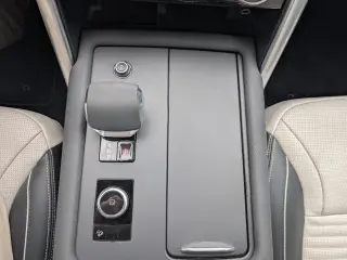 2023 Land Rover Discovery