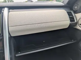 2023 Land Rover Discovery