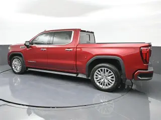 GMC Sierra 1500 2019 4x4 Denali 4dr Crew Cab 5.8 ft. SB